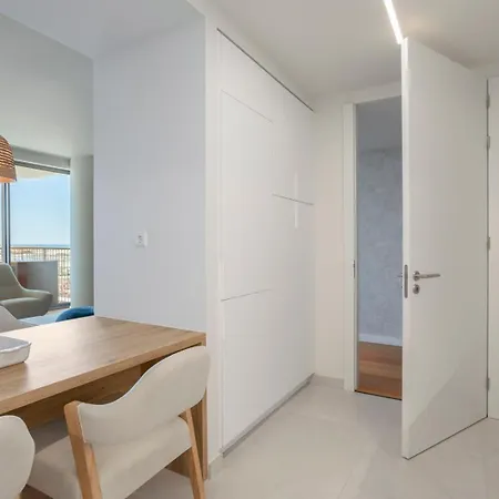 Tac - Bayline Luxury * Armação de Pêra